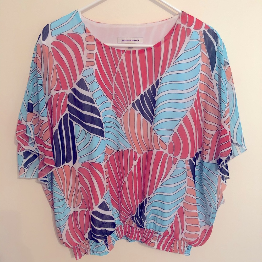 XL short sleeve blouse with flutter sleeves